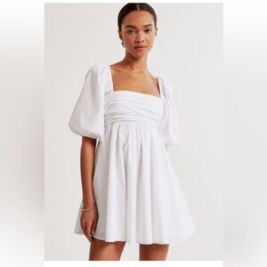 Abercrombie & Fitch White Puff-Sleeve Smocked-Back Mini Dress